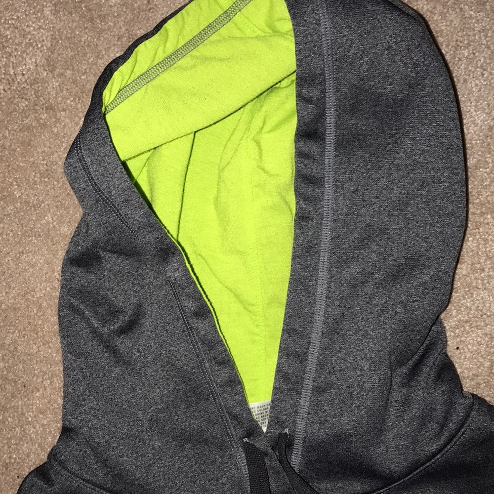 Sweatshirt - Picture 4 of 5